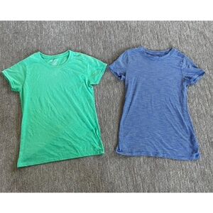 girls shirts 2 for 1! 🎉